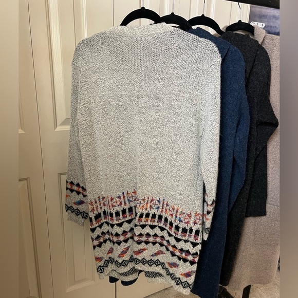 Bundle Mid-Length Cardigans - Sweater, Mid Length, Small Medium, Warm Lot - Picture 9 of 11